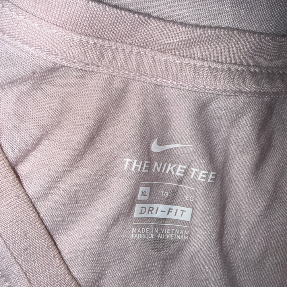 Nike Tank Top - Picture 3 of 3